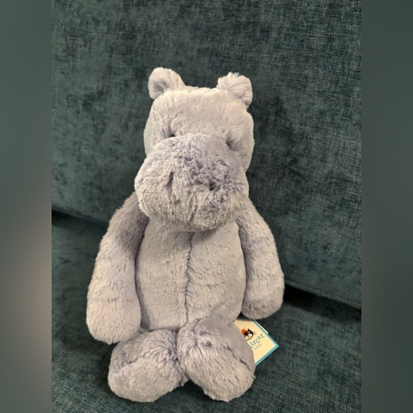 Jellycat Bashful Hippo - Picture 1 of 2